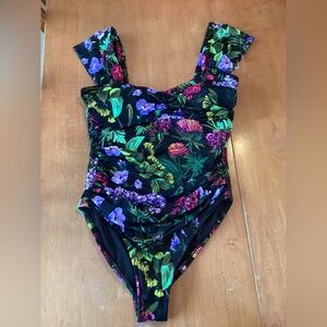 Magicsuit Natalie 1 PC Swimsuit Modern Romance Floral on black  Size 10 NWOT